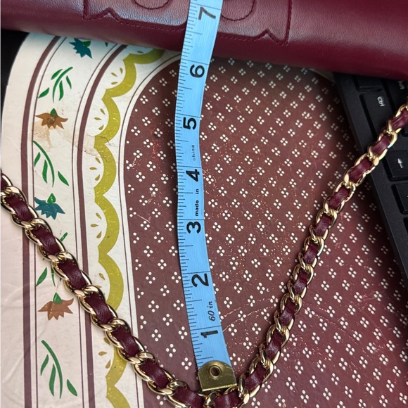 Tory bunch Elegant Burgundy Quilted Chain Bag - Picture 17 of 17
